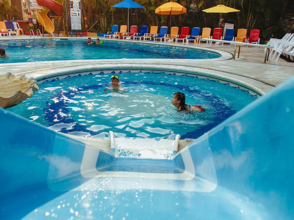 Sands Acapulco Hotel & Bungalows Exterior foto
